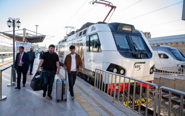 demir-yolu-bileti-paketleri-satilacaq