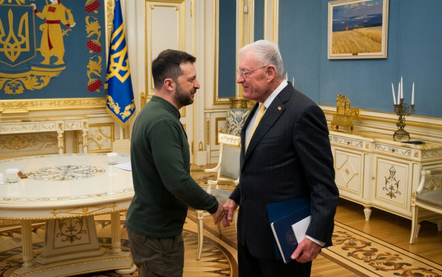 zelenski-amerikali-generalla-gorusdu