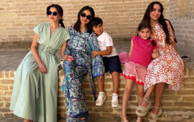 leyla-eliyeva-savkat-mirziyoyevin-qizlari-ile
