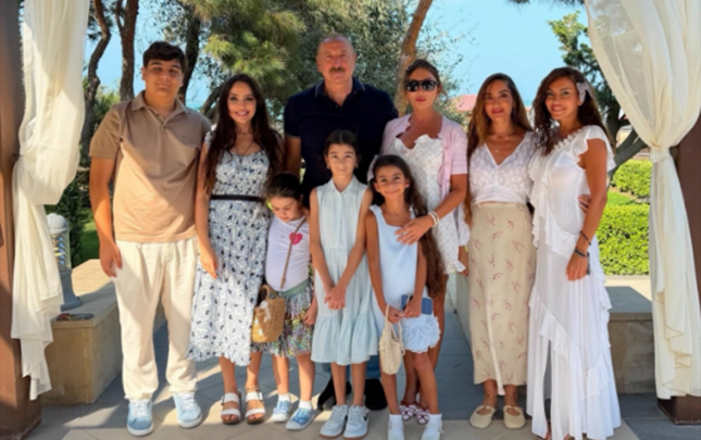 Prezident ailəsinin yeni  – Fotosu