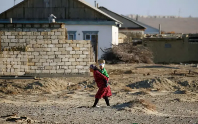 burada-bir-vaxtlar-10-min-insan-yasayirdi-indi-216-nefer-qalib