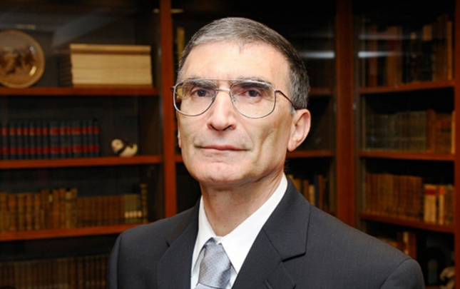 prezident-eziz-senceri-teltif-etdi