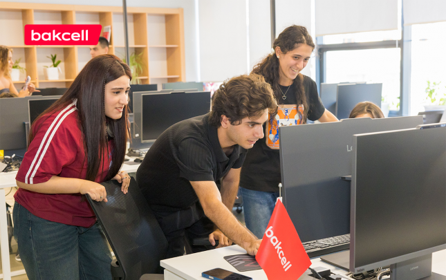 bakcell-peerstack-academy-telebeleri-ucun-hakaton-kecirdi