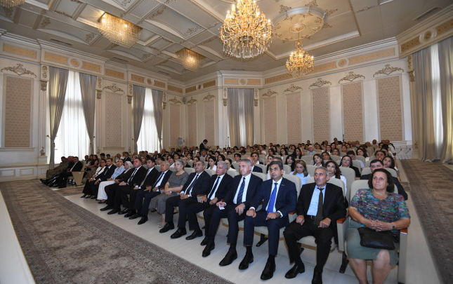 yap-in-abseron-rayon-teskilatinin-xii-konfransi-kecirildi