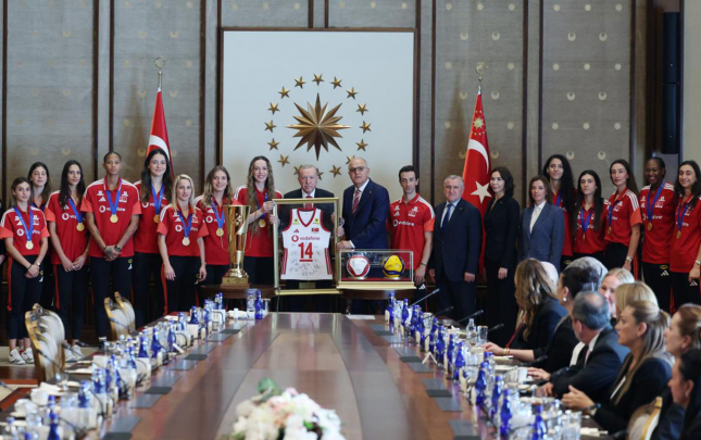 erdogan-filenin-sultanlari-ile-gorusdu