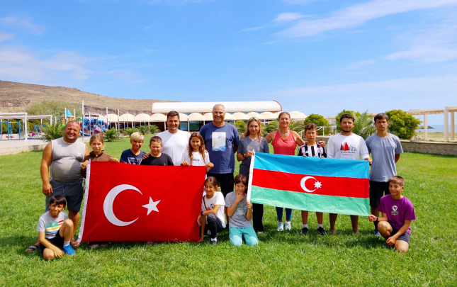 turkiye-yelkencileri-bakida