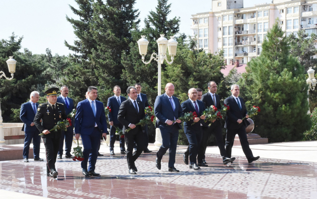 qaradagda-esrin-muqavilesi-ile-bagli-tedbir-kecirildi