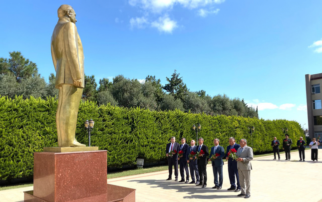 xezer-rayonunda-dovlet-suverenliyi-gunu-qeyd-olundu