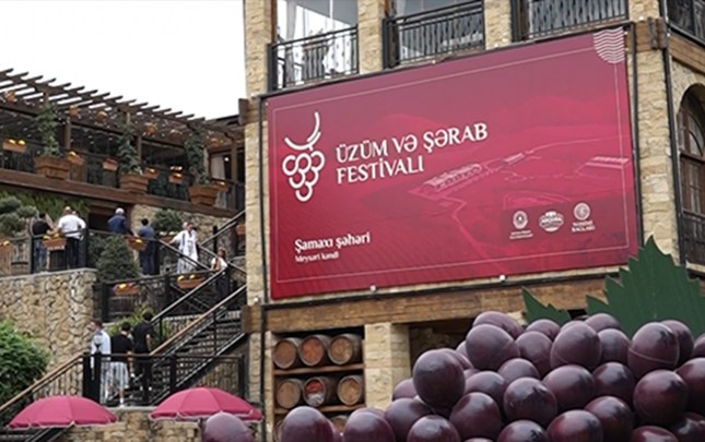 uzum-ve-serab-festivalinin-ikinci-gunu-basladi