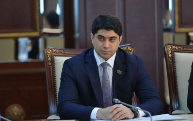 deputat-parlamentde-chatgpt-ile-yazismadan-danisdi
