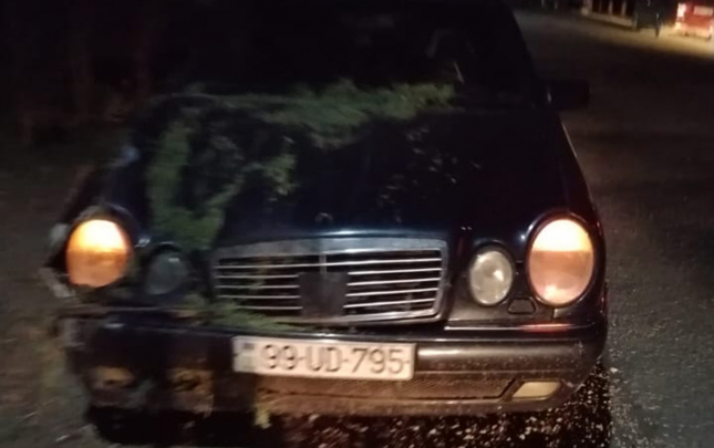 mercedes-at-arabasi-ile-toqqusdu