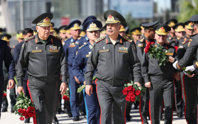 zakir-hesenovla-kerim-veliyev-sehidleri-andi