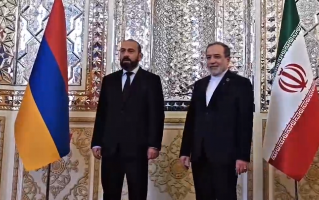 Əraqçi ilə Mirzoyan görüşdü  – Foto