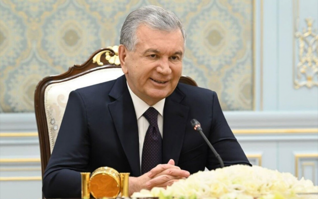 mirziyoyev-merkezi-asiya-azerbaycan-biznes-forumunun-kecirilmesini-teklif-etdi