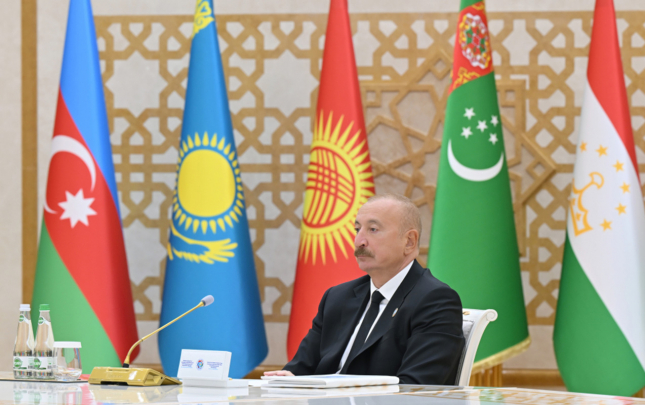 prezidentin-turkmenistan-seferinden