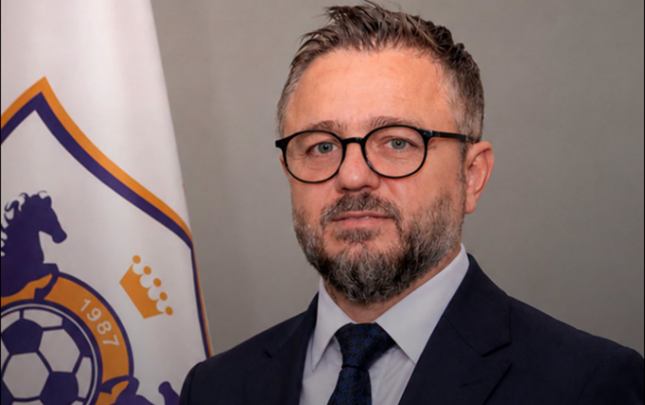 qarabagin-metbuat-katibi-vezifesinden-ayrildi
