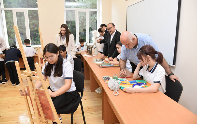 incesenet-gimnaziyasi-temirden-sonra-istifadeye-verildi