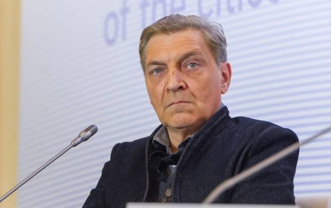 taninmis-rusiyali-jurnalist-terrorcu-elan-edildi