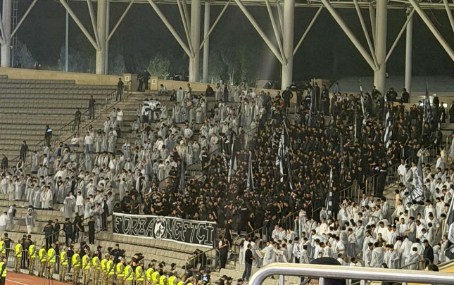 qarabag-neftci-matcindan-once-stadionda-diqqetceken-menzere