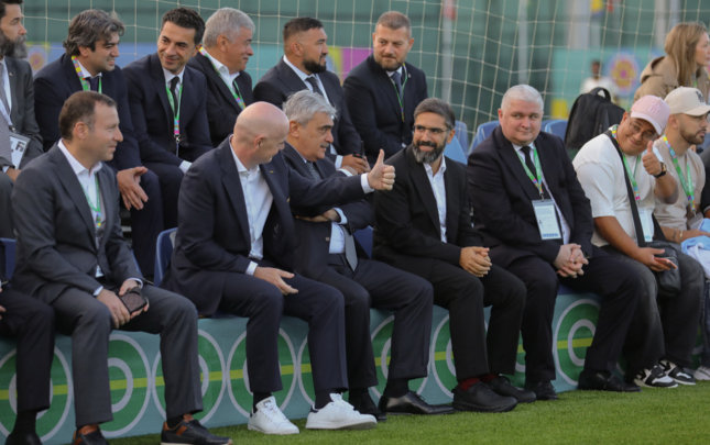 fifa-prezidenti-hovsan-yaris-kompleksinde