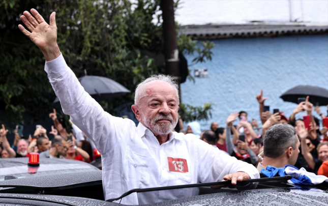lula-da-silva-yeniden-prezident-secildi
