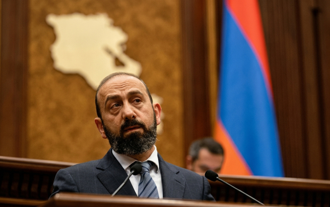 referenduma-gedek-xalq-yox-dese-hakimiyyetden-gedeceyik