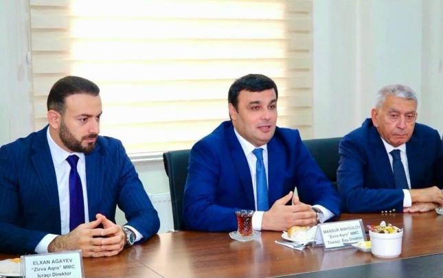 zirve-agro-mmc-ile-azerbaycan-dovlet-aqrar-universiteti-memorandum-imzaladi