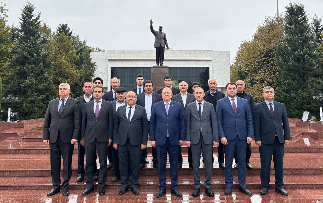 beyleqanda-kend-teserrufati-iscileri-gunu-qeyd-olundu