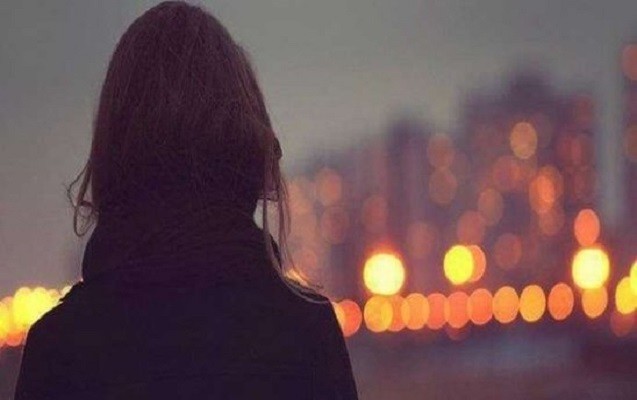 bakida-23-yasli-qiz-evden-qacib