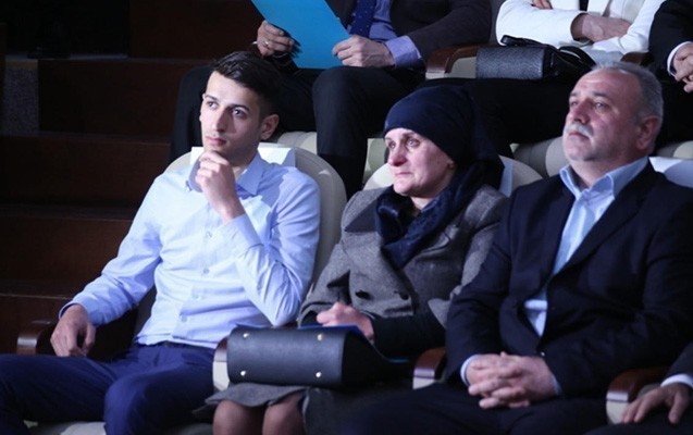 cingiz-qurbanov-haqqinda-film-teqdim-olundu