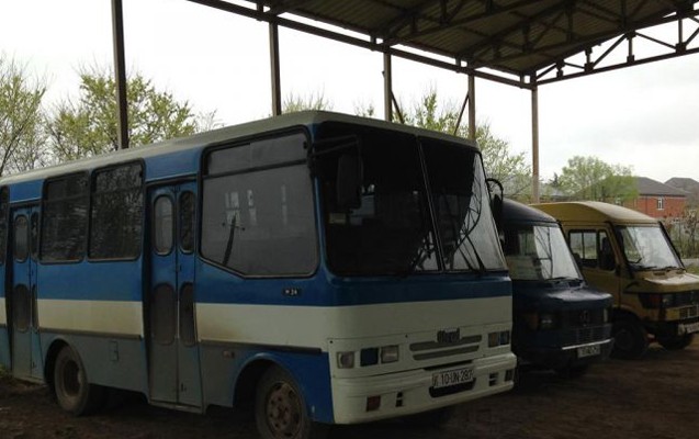 masallida-avtobuslarin-akkumulyatorlarini-ogurladilar
