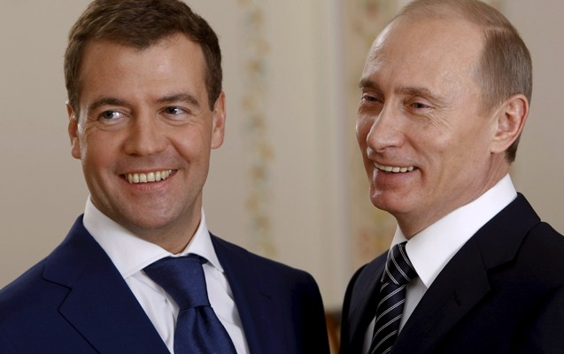 putinle-medvedevin-1-illik-gelirleri-aciqlandi