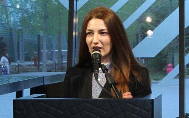 bakida-inna-kostinanin-sergisi-basladi