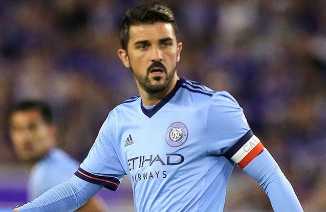 david-vilya-merkezden-qol-vurdu