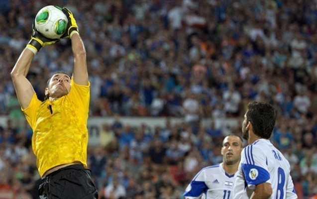 boavista-kamran-agayevle-yollarini-resmen-ayirdi