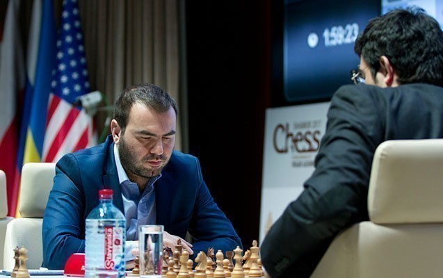 memmedyarov-adamsa-recebov-topalova-qarsi