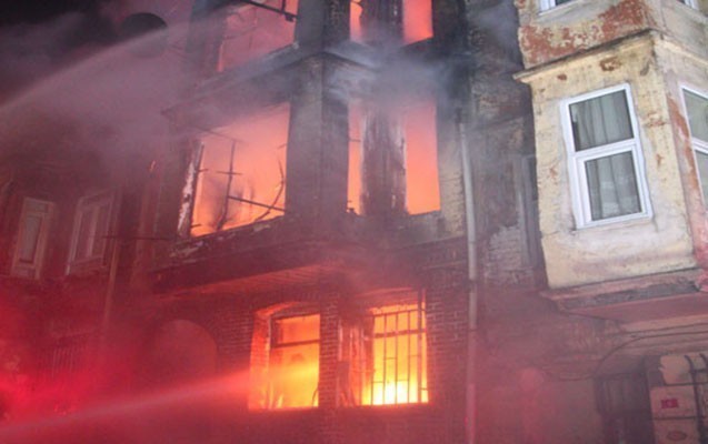 fhn-yataqxanadaki-yangin-haqda-melumat-yaydi