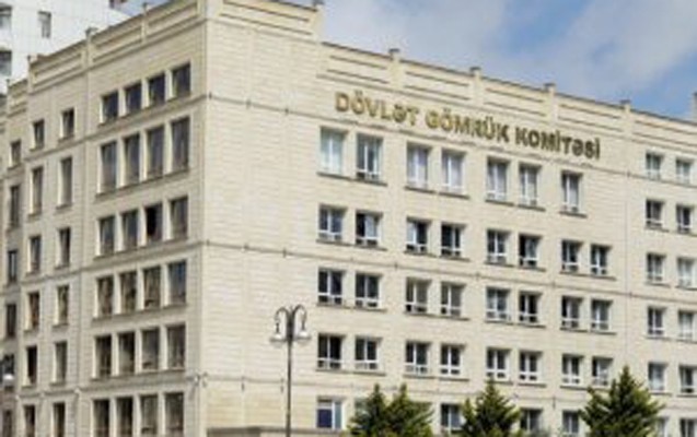 azerbaycana-idxal-hecmi-490-milyon-dollar-azalib