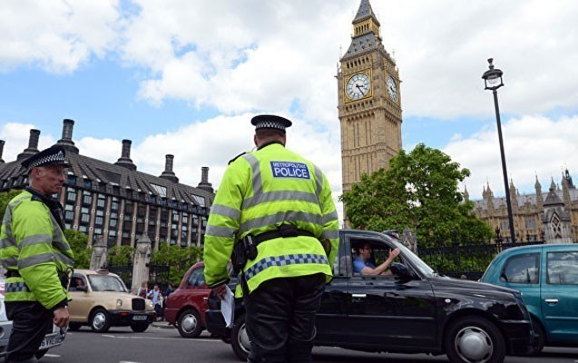 londonda-terror-akti-hazirlamaqda-subheli-bilinen-3-qadin-saxlanilib