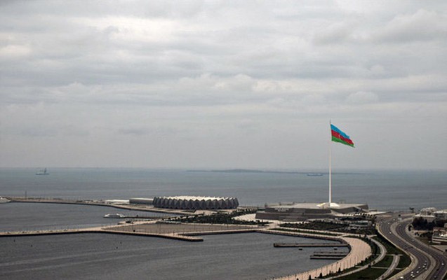 iranli-fotoqrafin-gozunde-baki