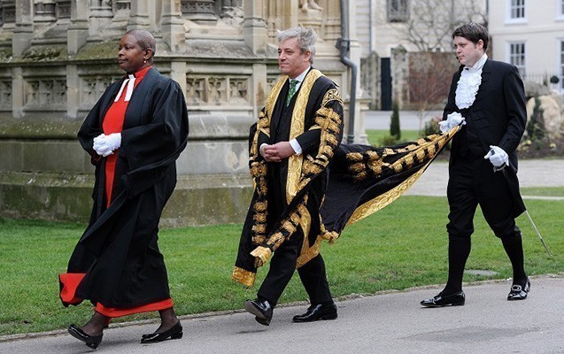 britaniyada-deputatlar-bir-gecede-siravi-vetendasa-cevrildiler