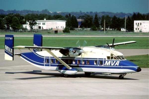 abs-da-yuk-teyyaresi-qezaya-dusdu-pilotlar-oldu