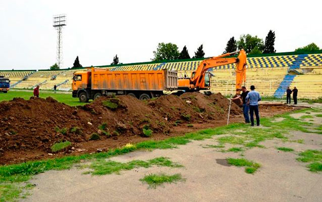 gence-seher-stadionunda-temir-isleri-baslandi