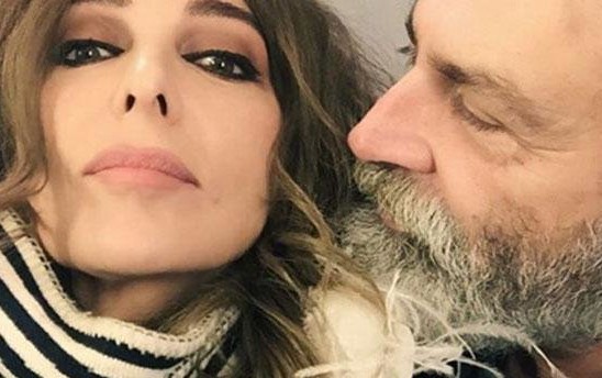 ogluna-gore-sevgilisinden-ayrildi