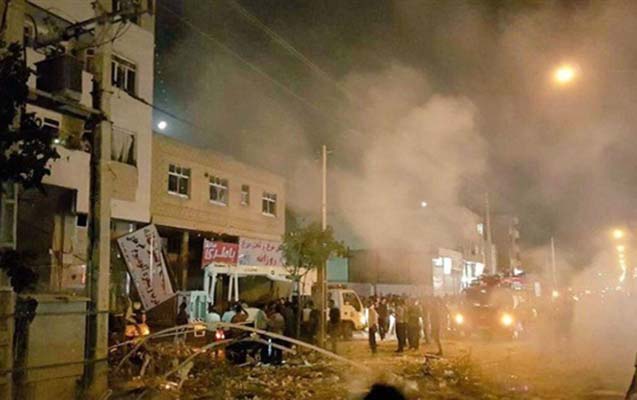 iranda-ticaret-merkezinde-partlayis-32-yarali-var