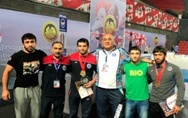 gulescilerimiz-gurcustandan-4-medalla-qayidir