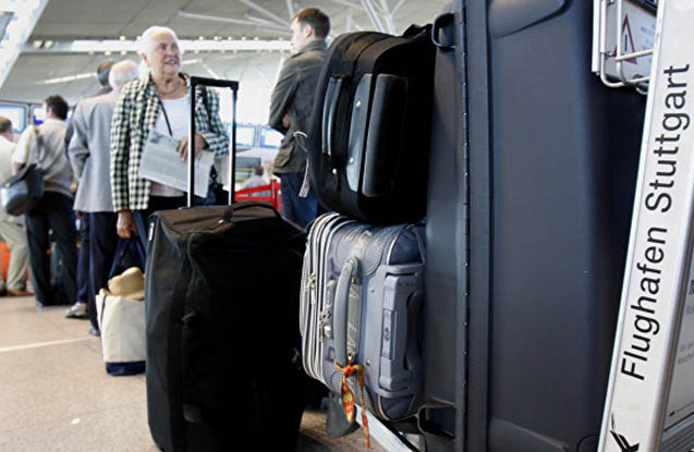 polis-teyyarede-partlayisin-qarsisini-alib