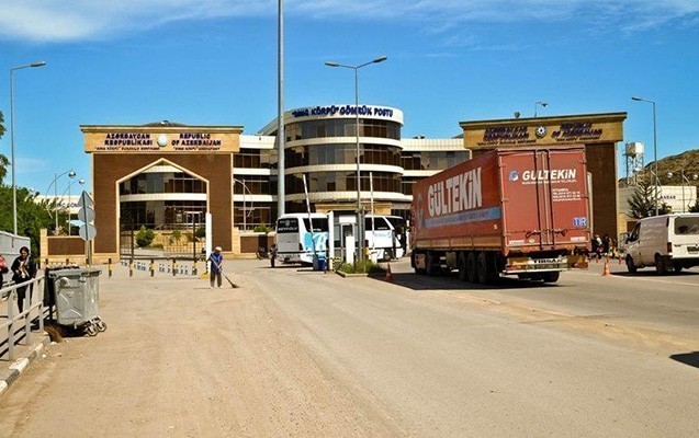 azerbaycanli-serhedde-saxlanilib