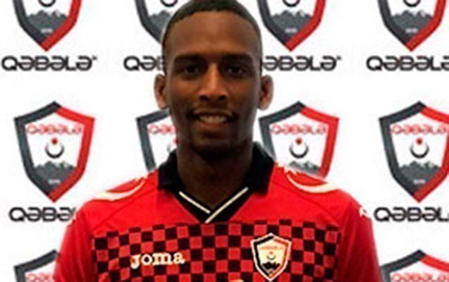 qebele-hollandiyali-futbolcu-aldi