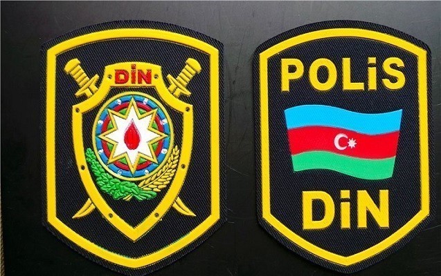 polis-iscileri-pese-bayramini-qeyd-edir